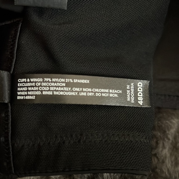 Torrid Curve Lightly Lined 360° Back Smoothing Bra T-Shirt Bra Size 48DDD - Picture 6 of 6